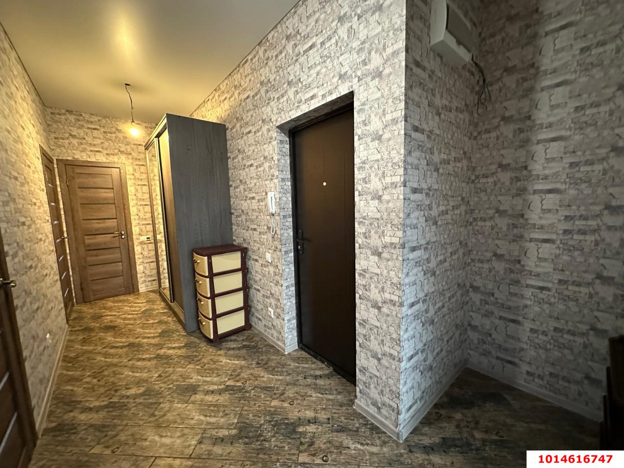 Фото №11: 3-комнатная квартира 70 м² - Краснодар, жилой комплекс Красная площадь, ул. Кореновская, 57к2