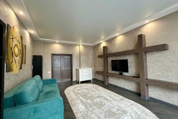 Фото №2: 2-комнатная квартира 84 м² - Краснодар, мкр. Западный внутригородской округ, ул. Кожевенная, 42