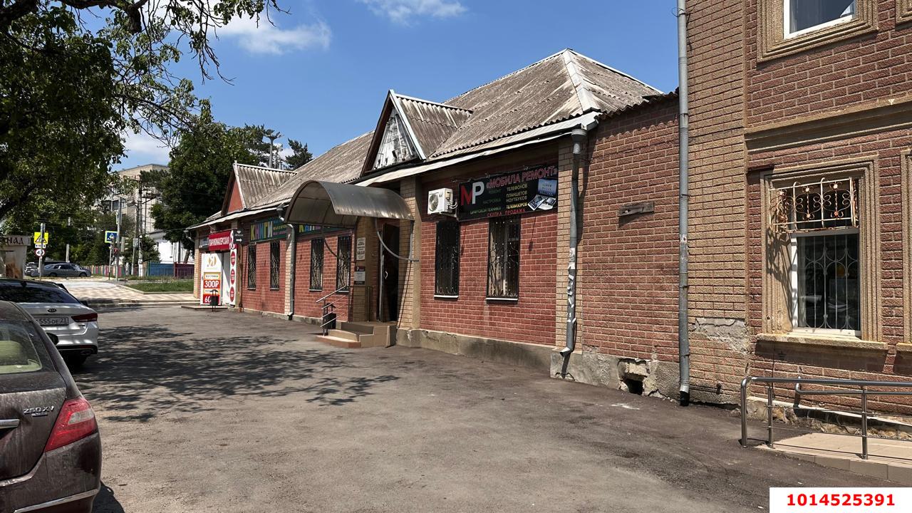 Фото №9: Торговое помещение 223 м² - Крымск, ул. Синёва, 30