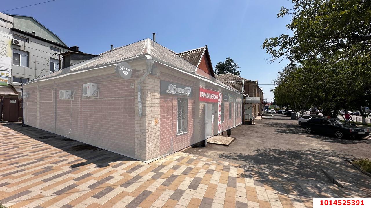 Фото №1: Торговое помещение 223 м² - Крымск, ул. Синёва, 30