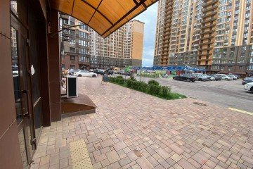 Фото №1: Торговое помещение 65 м² - Краснодар, мкр. Достояние, ул. Григория Булгакова, 12