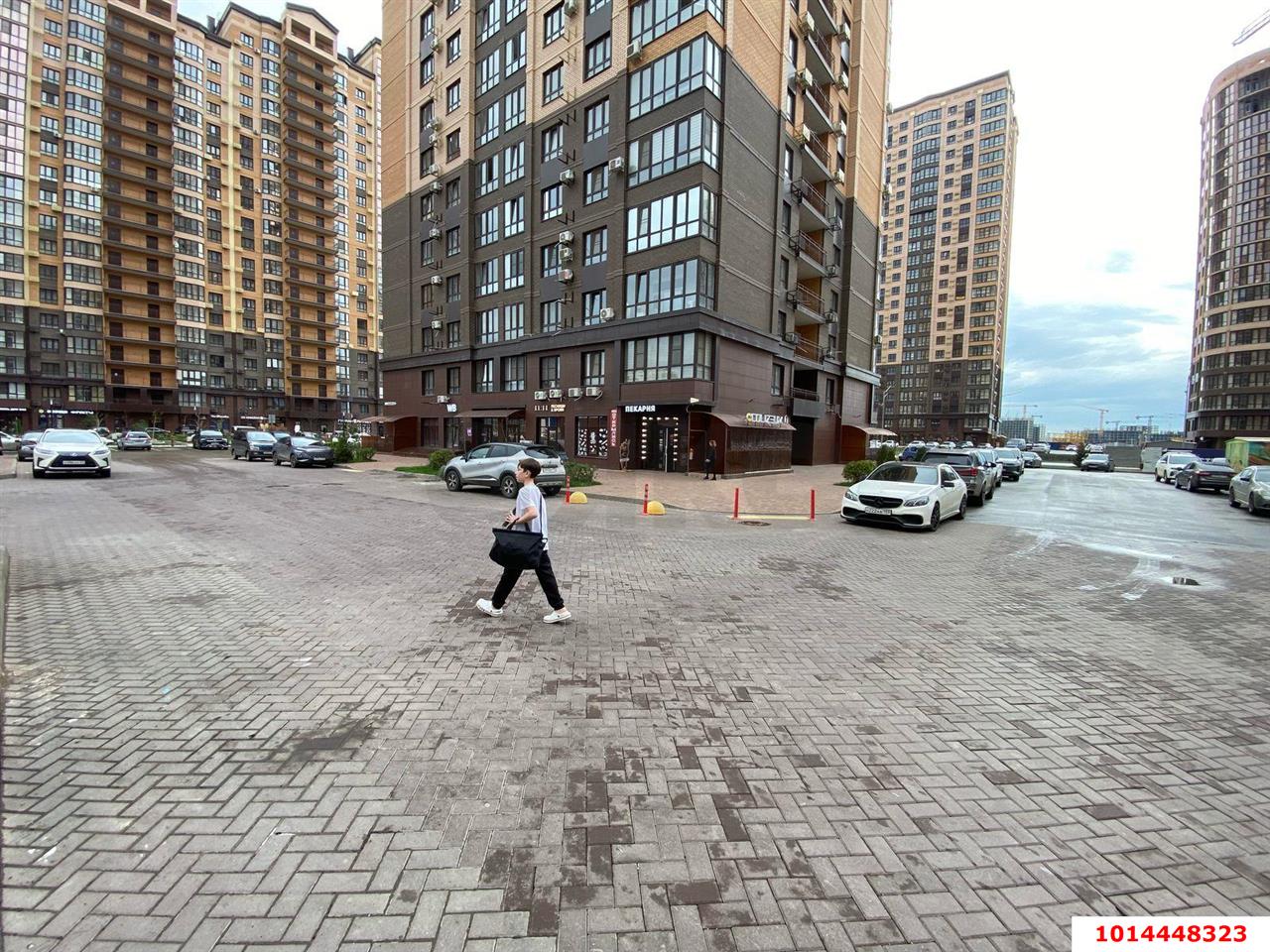 Фото №4: Торговое помещение 65 м² - Краснодар, Достояние, ул. Григория Булгакова, 12