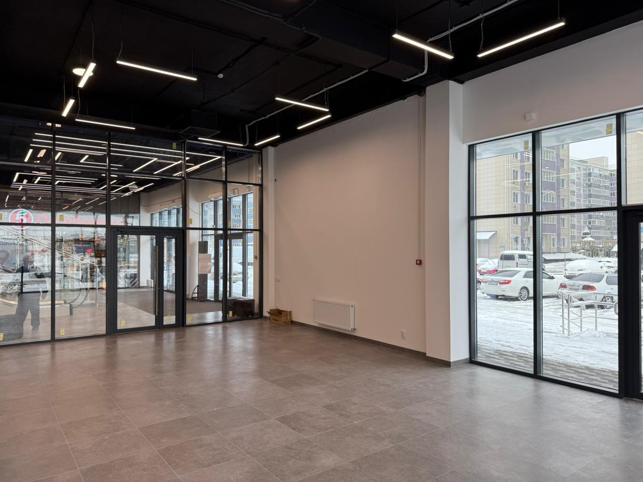 Фото №4: Коммерция 2346 м² - Краснодар, Прикубанский внутригородской округ, мкр. Россинского, ул. Адмирала Крузенштерна, 4