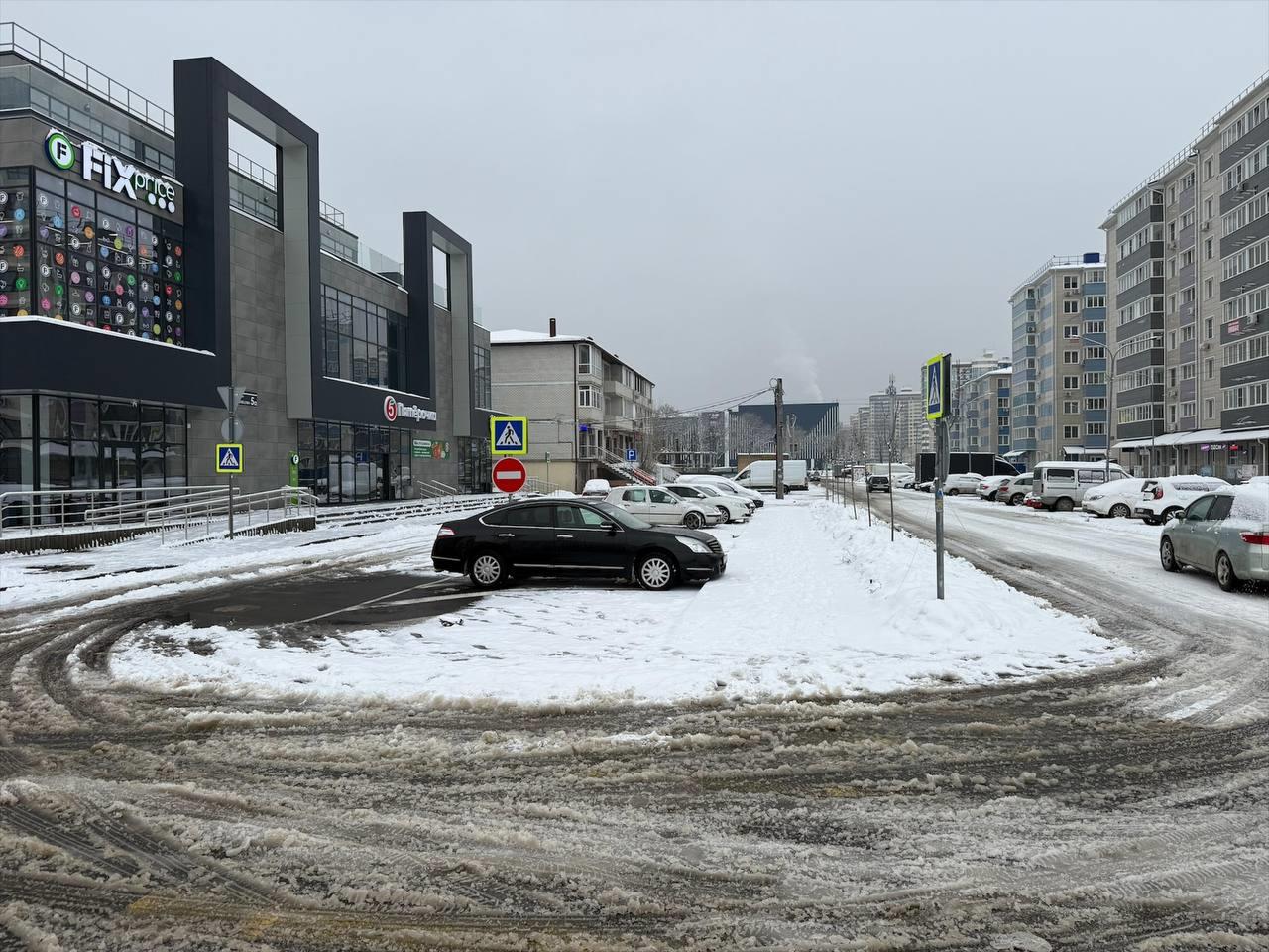 Фото №2: Коммерция 2346 м² - Краснодар, Прикубанский внутригородской округ, мкр. Россинского, ул. Адмирала Крузенштерна, 4