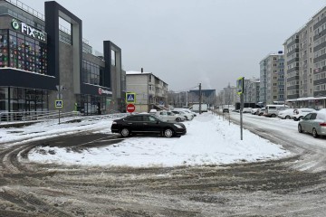 Фото №2: Отдельное здание 2346 м² - Краснодар, мкр. Россинского, ул. Адмирала Крузенштерна, 4