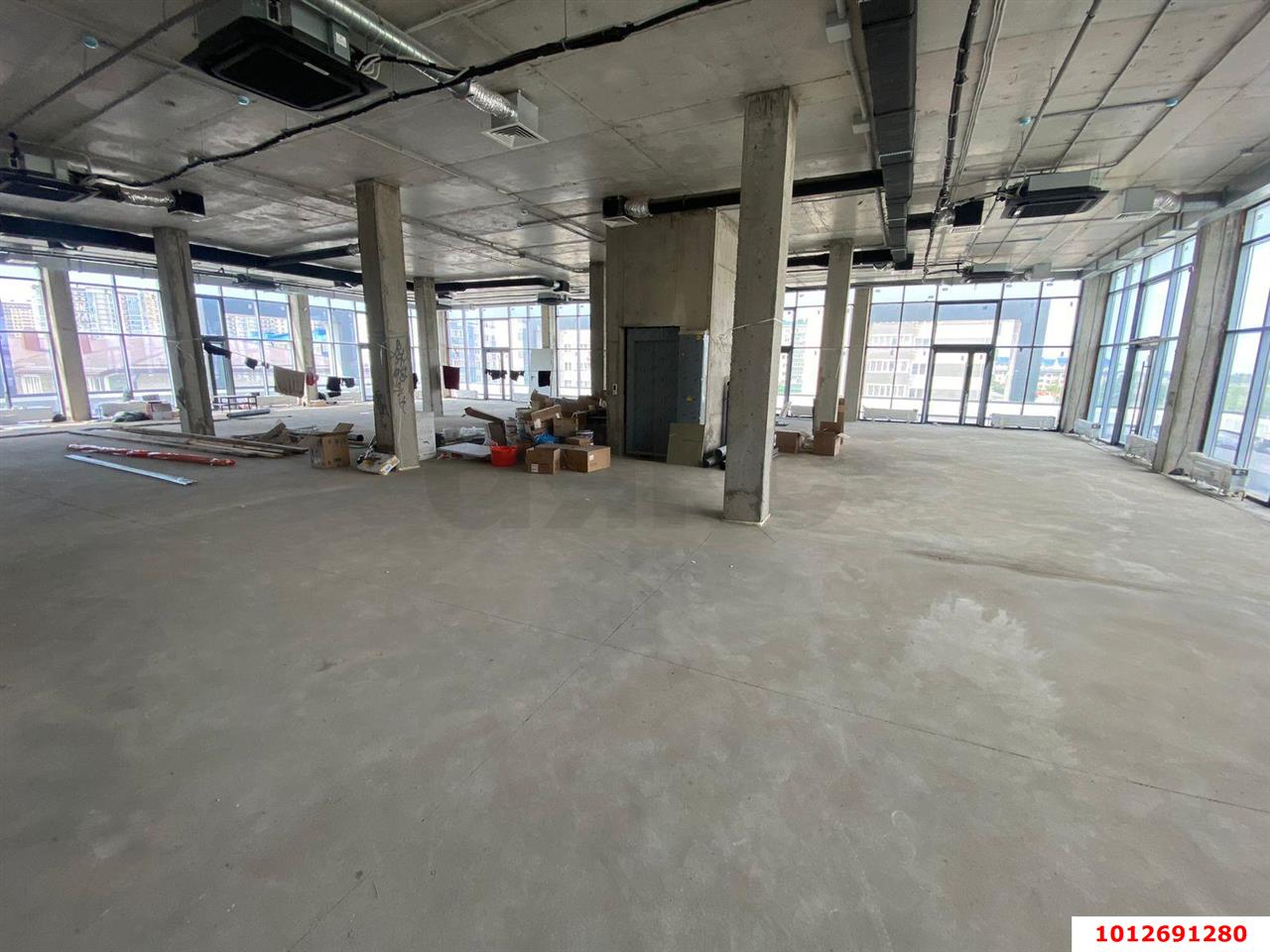 Фото №4: Отдельное здание 2346 м² - Краснодар, Россинского, ул. Адмирала Крузенштерна, 4