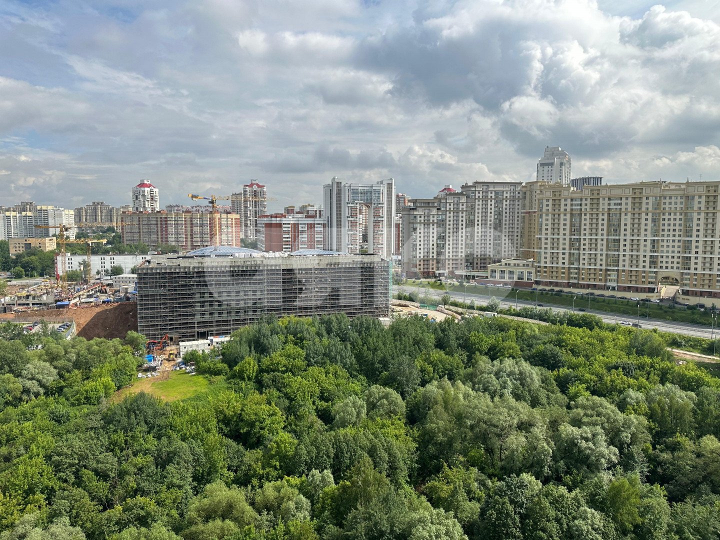 Фото №2: 2-комнатная квартира 55 м² - Москва, жилой комплекс Вилл Тауэрс, пр-кт Генерала Дорохова, 49