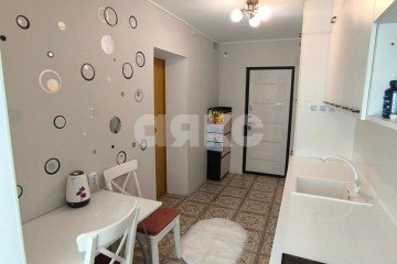 Фото №4: Комната 23 м² - Геленджик, ул. Орджоникидзе, 35