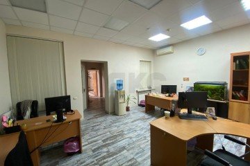 Фото №3: Отдельное здание 169 м² - Краснодар, мкр. Центральный, ул. Карасунская, 50