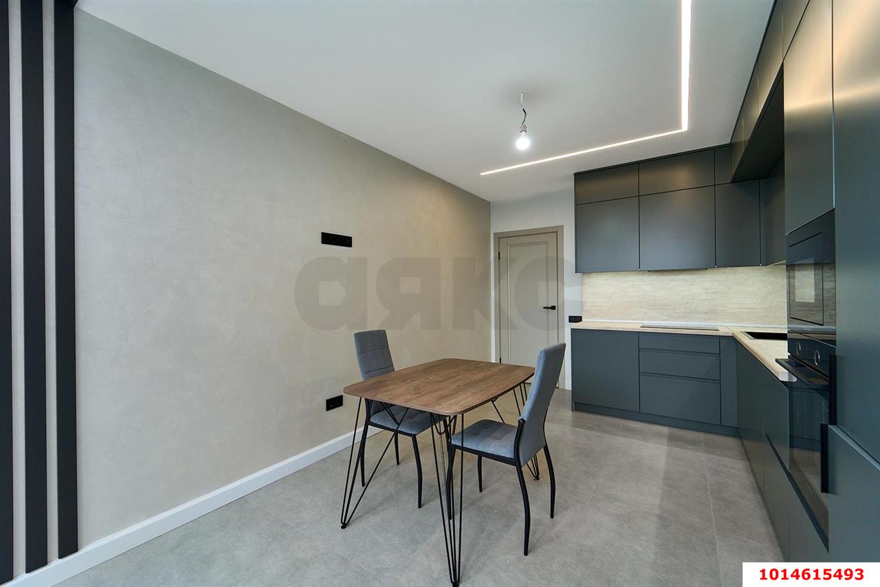 Фото №2: 2-комнатная квартира 71 м² - Краснодар, жилой комплекс Сказка Град, ул. имени В.Н. Мачуги, 166А