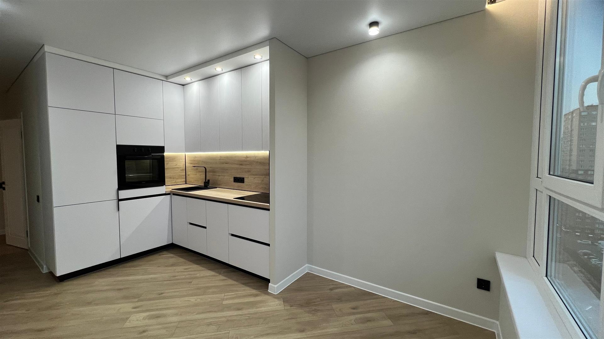 Фото №1: 1-комнатная квартира 32 м² - Краснодар, ЖК Абрикосово, жилой комплекс Абрикосово, мкр. Прикубанский внутригородской округ, ул. имени Героя Георгия Бочарникова, 4