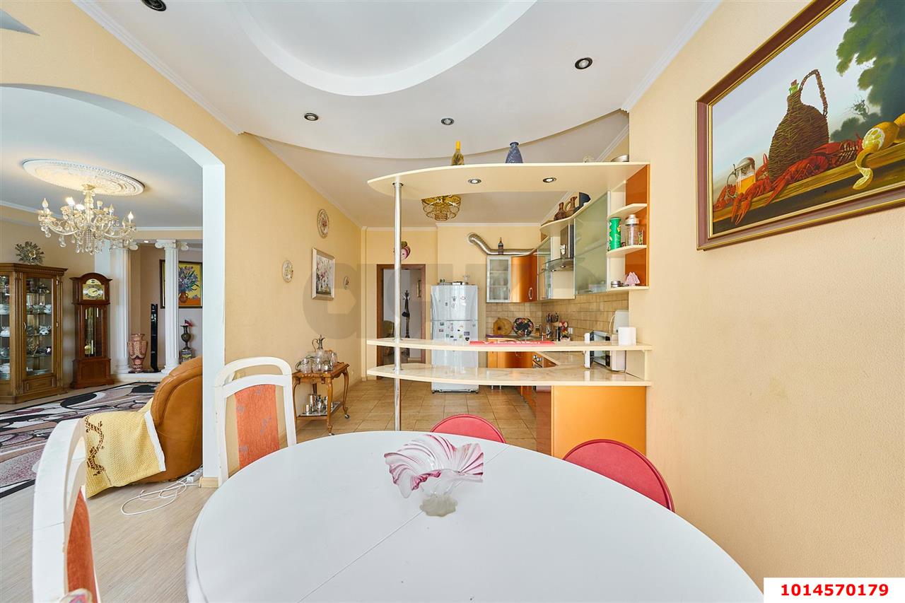 Фото №6: 3-комнатная квартира 170 м² - Краснодар, Центральный, ул. Красина, 9/1