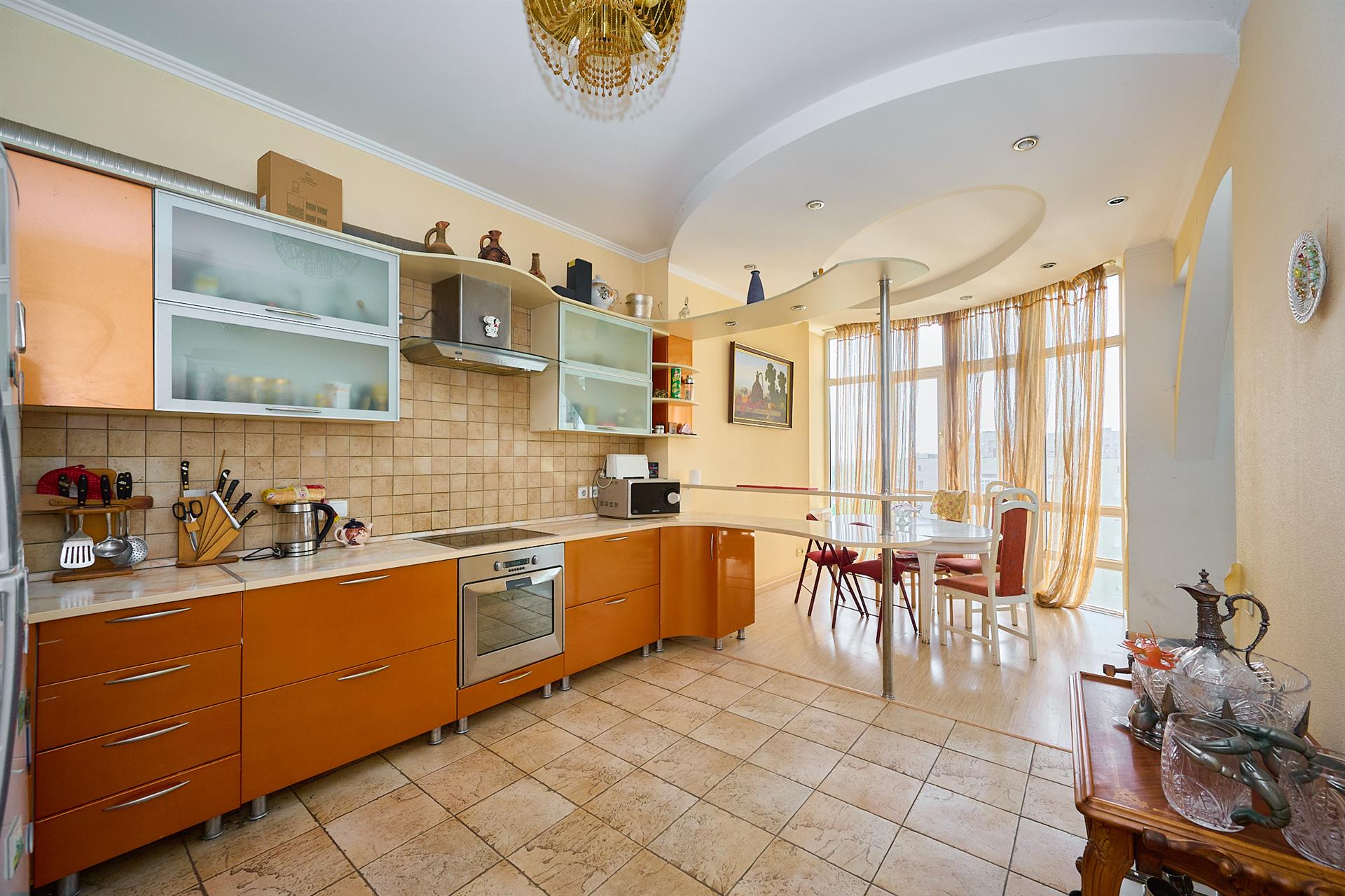 Фото №5: 3-комнатная квартира 170 м² - Краснодар, Западный внутригородской округ, Горгаз, Центральный внутригородской округ, мкр. Центральный, ул. Красина, 9/1