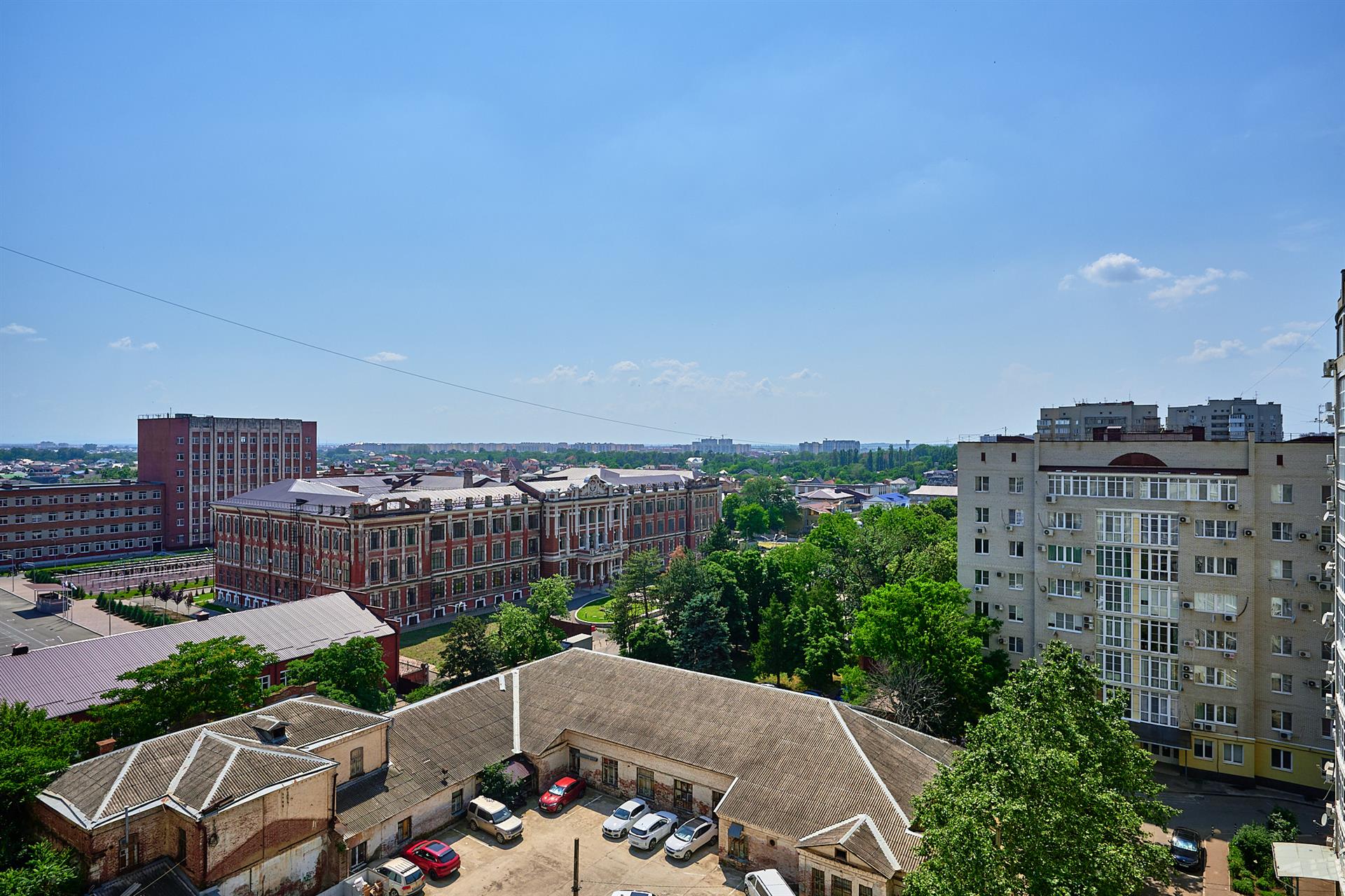 Фото №17: 3-комнатная квартира 170 м² - Краснодар, Западный внутригородской округ, Горгаз, Центральный внутригородской округ, мкр. Центральный, ул. Красина, 9/1