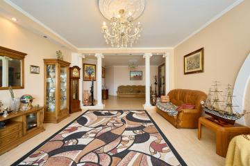 Фото №2: 3-комнатная квартира 162 м² - Краснодар, мкр. Центральный, ул. Красина, 9/1