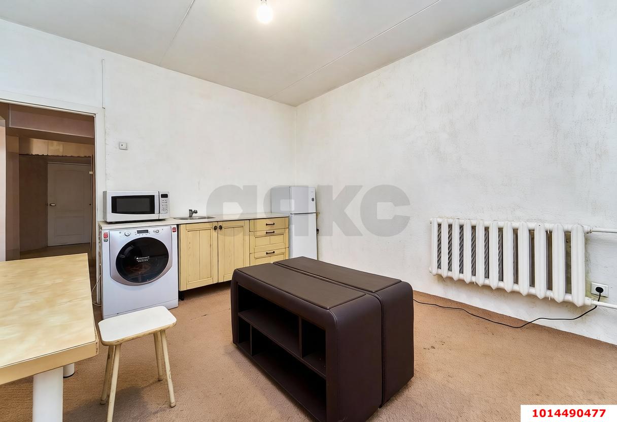 Фото №2: 1-комнатная квартира <span class="whitespace-nowrap">45 м²</span>, <span class="whitespace-nowrap">1/9 эт.</span> - Краснодар, Карасунский внутригородской округ, мкр. Хлопчато-бумажный Комбинат, ул. Уральская, 81Б