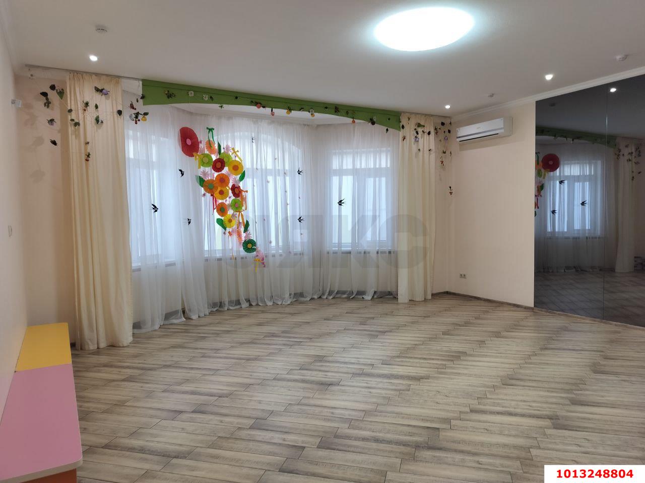 Фото №1: Готовый бизнес 332 м² - Краснодар, Сады Калинина, ул. Средняя, 24