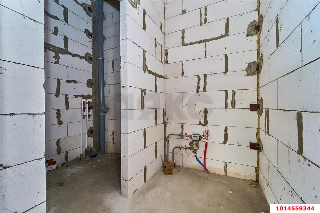 Фото №8: Торговое помещение 39 м² - Краснодар, жилой комплекс Новые Сезоны, ул. Скандинавская, 1к13