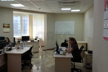 Фото №3: Офисное помещение 105 м² - Краснодар, мкр. Фестивальный, ул. Монтажников, 1/4