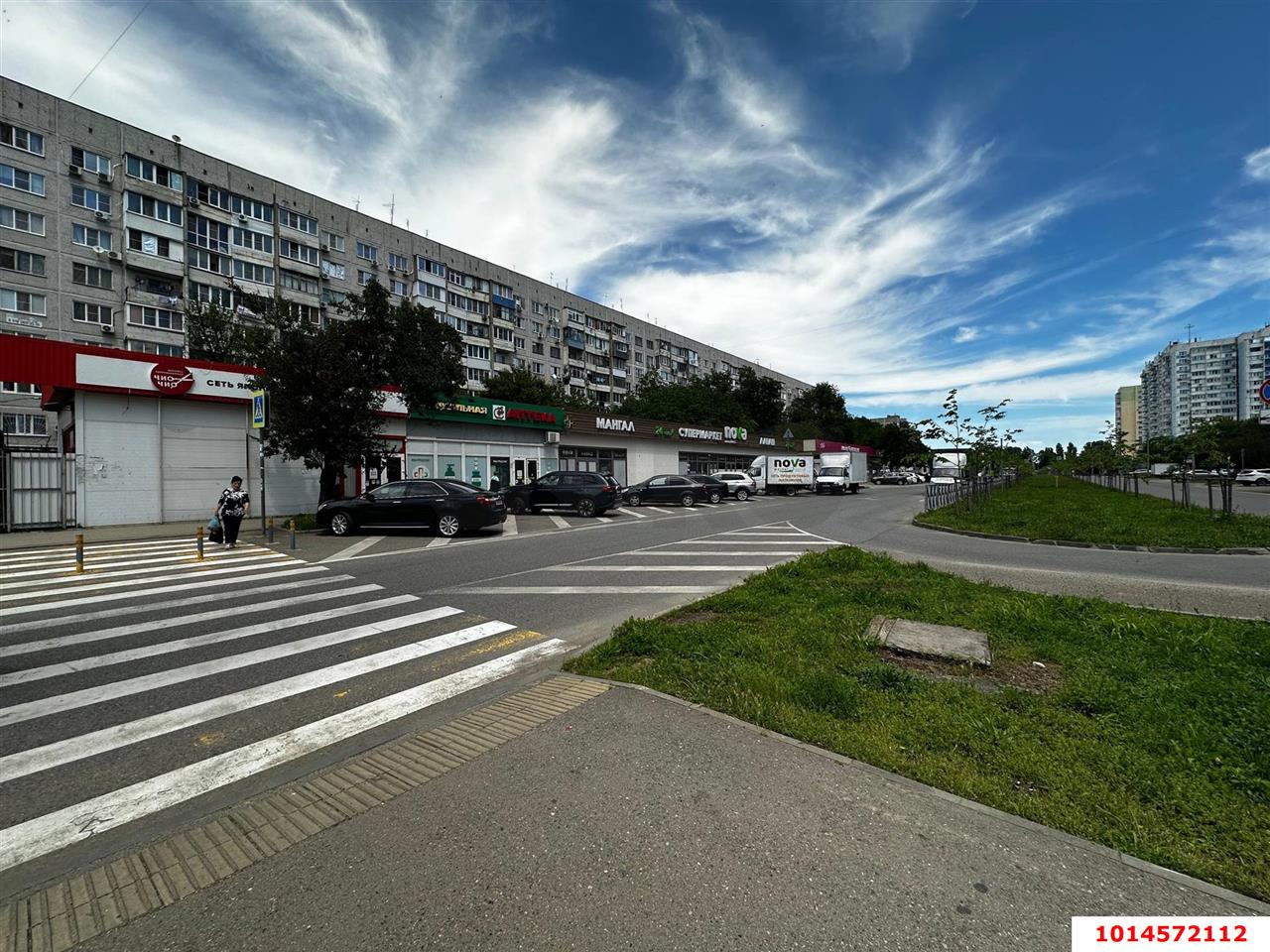 Фото №8: Торговое помещение <span class="whitespace-nowrap">79 м²</span>, <span class="whitespace-nowrap">1/17 эт.</span> - Краснодар, Карасунский внутригородской округ, мкр. Почтовый, пр-кт имени писателя Знаменского, 12