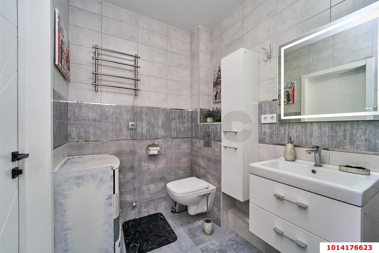 Фото №6: 1-комнатная квартира 46 м² - Краснодар, Школьный, жилой комплекс Версаль, Круглик, мкр. Прикубанский внутригородской округ, ул. Черниговская, 1