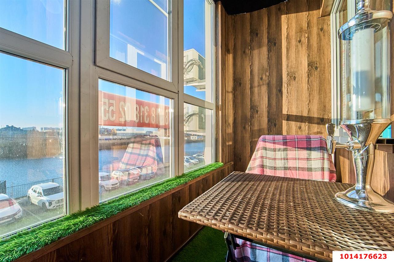 Фото №12: 1-комнатная квартира 46 м² - Краснодар, Школьный, жилой комплекс Версаль, Круглик, мкр. Прикубанский внутригородской округ, ул. Черниговская, 1