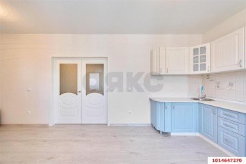 Фото №2: 1-комнатная квартира 45 м² - Краснодар, мкр. жилой комплекс Бауинвест, ул. имени 40-летия Победы, 186к1