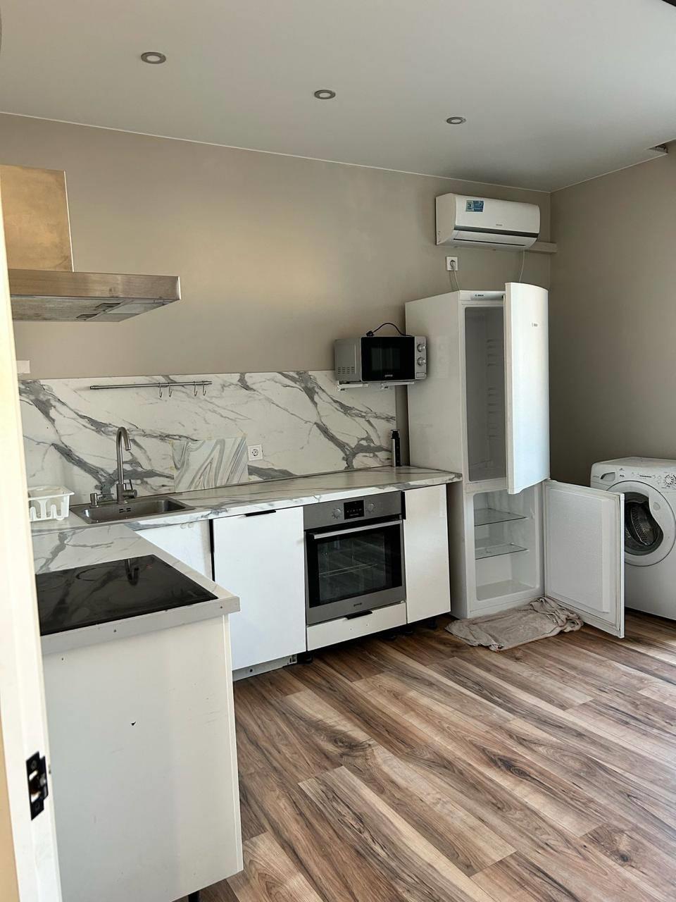 Фото №1: 1-комнатная квартира 44 м² - Краснодар, Прикубанский внутригородской округ, Славянский, мкр. Светлоград, ул. Красных Партизан, 1/4к7