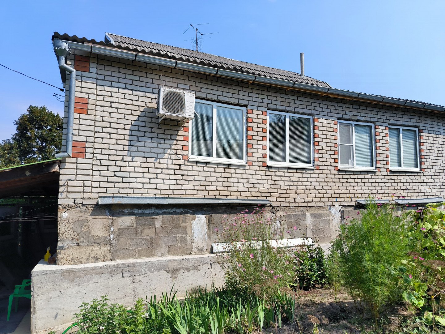 Фото №4: Дом 240 м² + 6 сот. - Горячий Ключ, Городская Больница, ул. Четвёртая