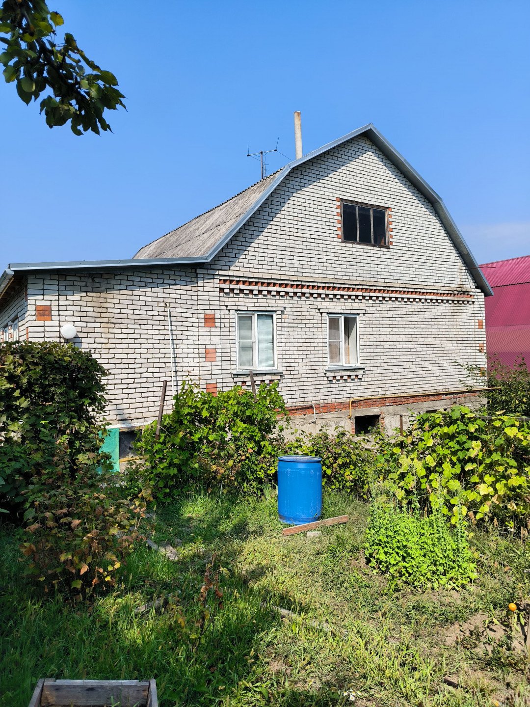 Фото №3: Дом 240 м² + 6 сот. - Горячий Ключ, Городская Больница, ул. Четвёртая