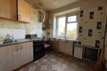 Фото №1: 4-комнатная квартира 60 м² - Новомосковск, мкр. Сокольники, ул. Шахтёрская, 20