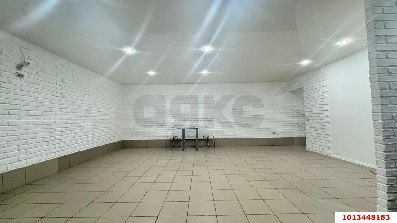 Фото №3: Торговое помещение 54 м² - Краснодар, Музыкальный, ул. Агрохимическая, 111