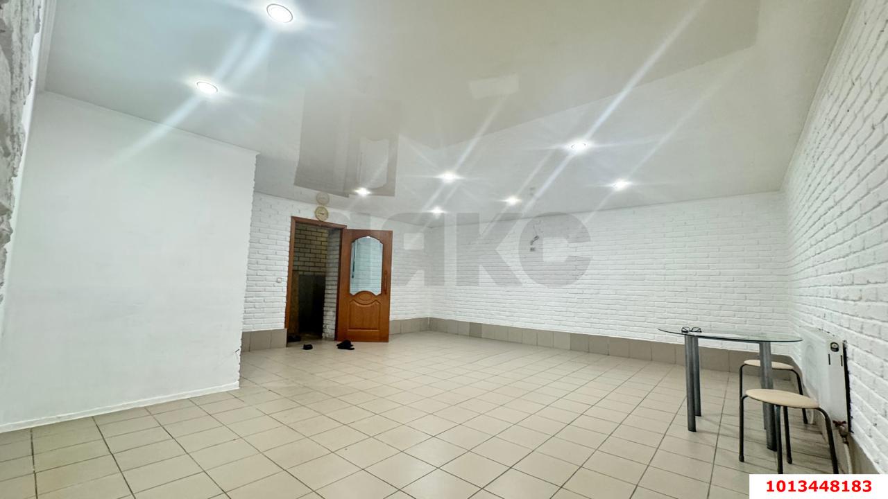 Фото №5: Торговое помещение 54 м² - Краснодар, Музыкальный, ул. Агрохимическая, 111