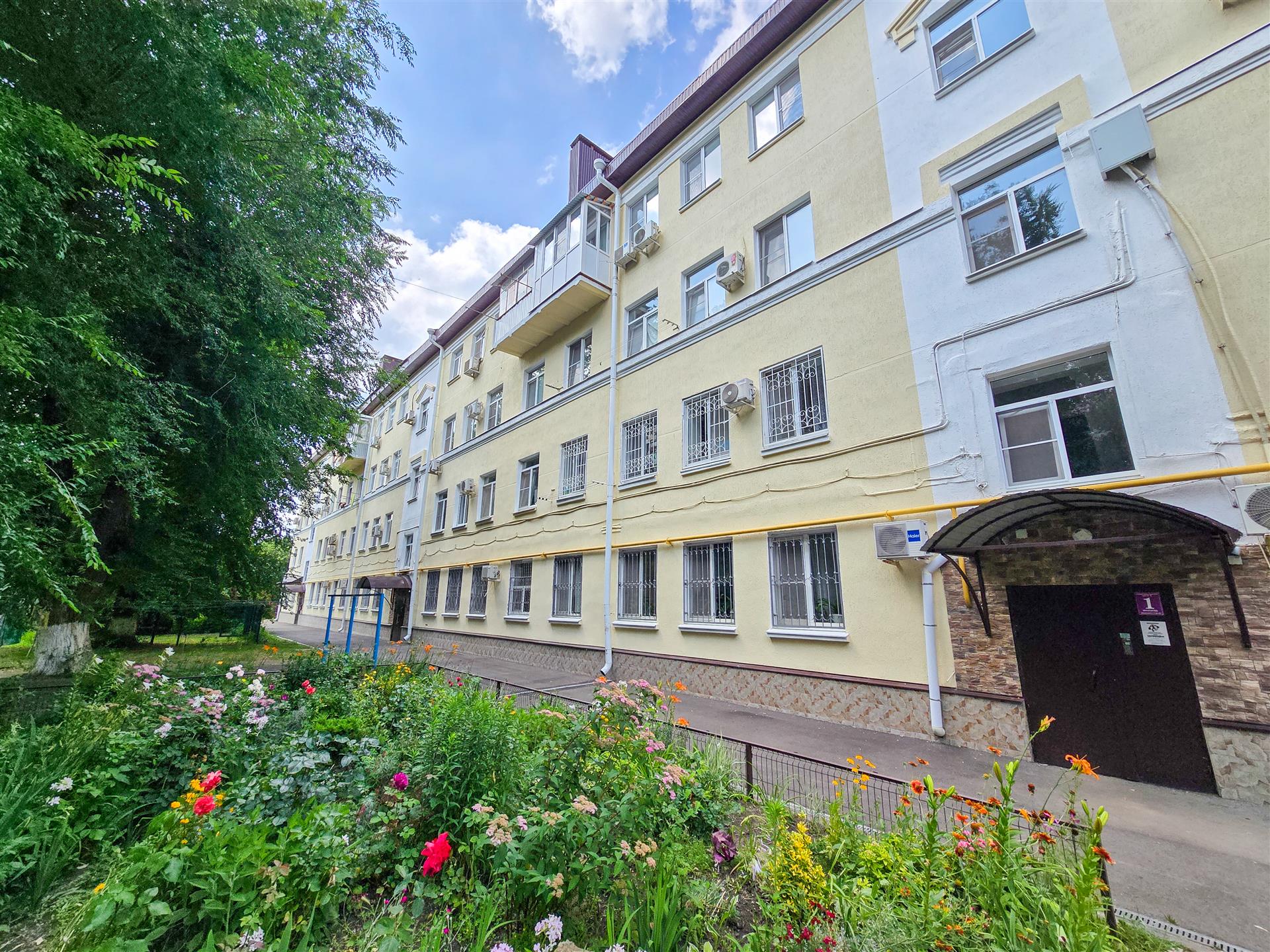 Фото №16: 4-комнатная квартира 120 м² - Краснодар, Прикубанский внутригородской округ, мкр. Авиагородок, ул. Авиагородок, 6