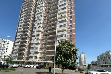 Фото №1: 3-комнатная квартира 92 м² - Краснодар, мкр. Почтовый, пр-кт имени писателя Знаменского, 31к1