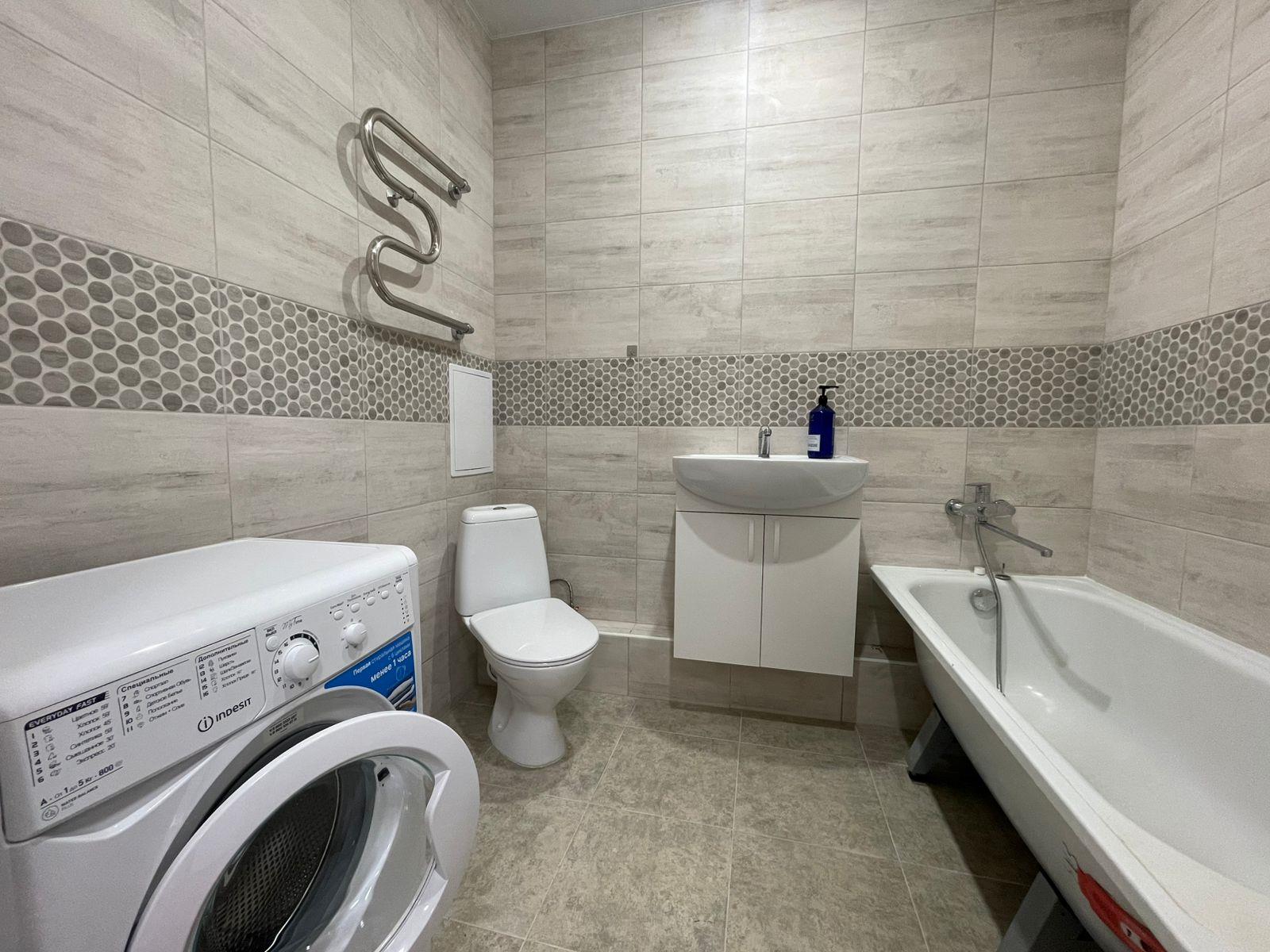 Фото №5: 1-комнатная квартира 45 м² - Краснодар, Центральный внутригородской округ, мкр. Черёмушки, ул. Обрывная, 132/1