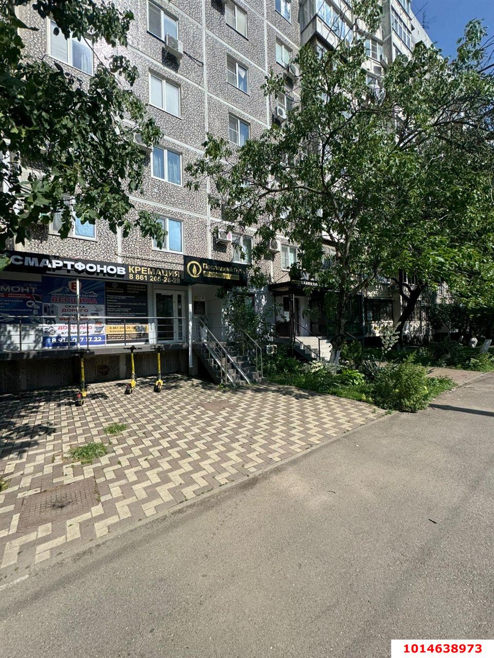 Фото №11: Торговое помещение 56 м² - Краснодар, Краевая Клиническая Больница, ул. 1 Мая, 228