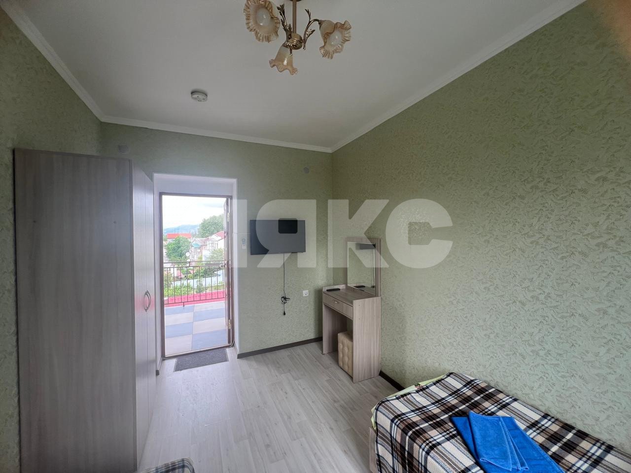 Фото №29: Коттедж 264 м² + 7 сот. - Геленджик, СНТ Виноградарь-2, ул. Зелёная, 15