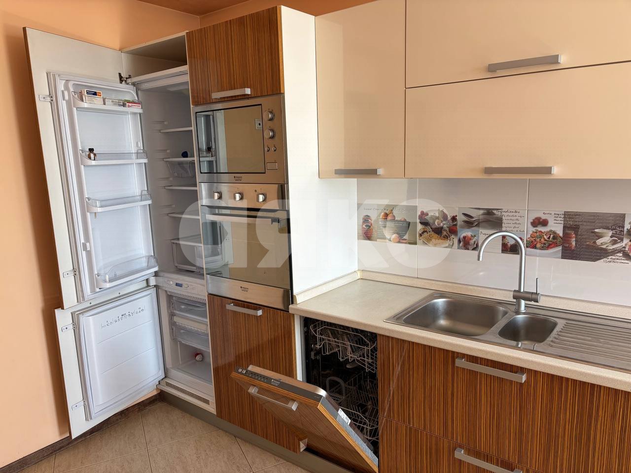 Фото №21: 2-комнатная квартира 77 м² - Волгоград, Центральный, ул. Новороссийская, 2К