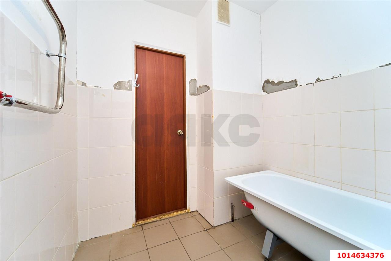 Фото №8: 2-комнатная квартира 65 м² - Краснодар, Микрохирургии глаза, ул. Академика Лукьяненко, 12