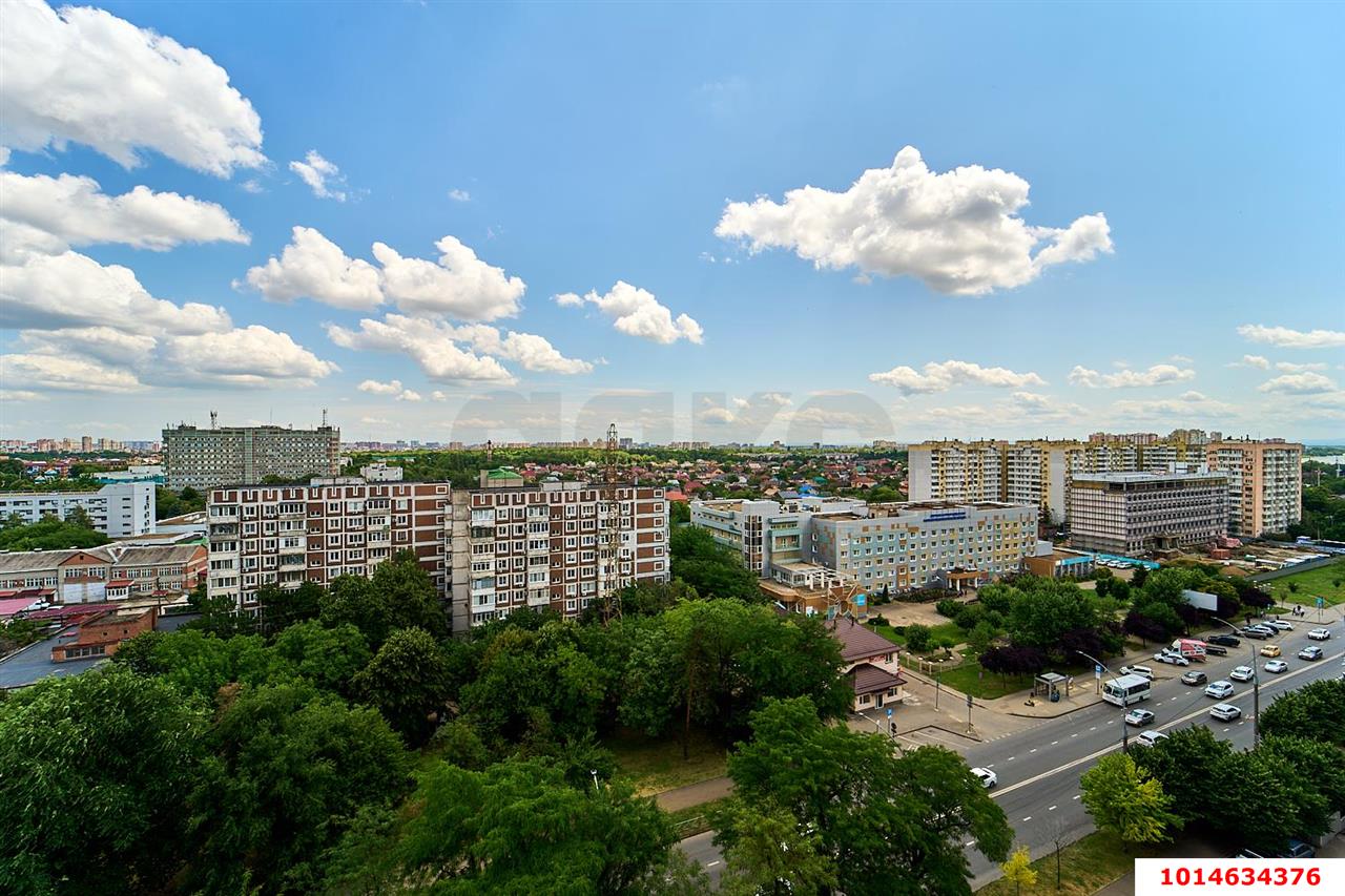 Фото №2: 2-комнатная квартира 65 м² - Краснодар, Микрохирургии глаза, ул. Академика Лукьяненко, 12