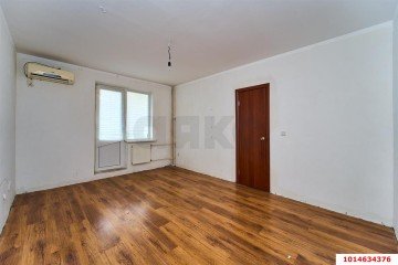 Фото №1: 2-комнатная квартира 65 м² - Краснодар, мкр. Микрохирургии глаза, ул. Академика Лукьяненко, 12