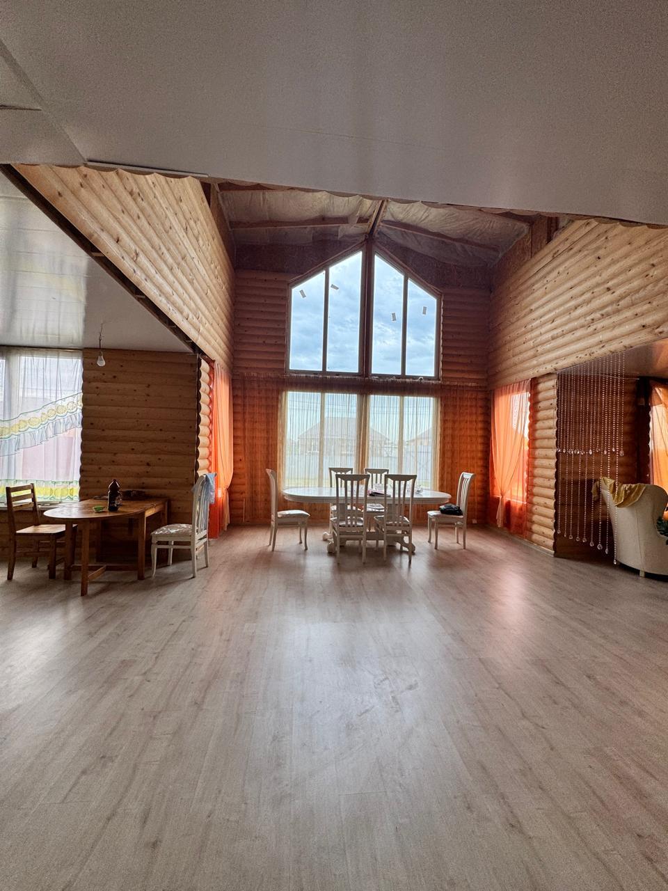 Фото №5: Дом 232 м² + 15 сот. - Калининская, мкр. Северо-Западный, ул. Полевая, 18