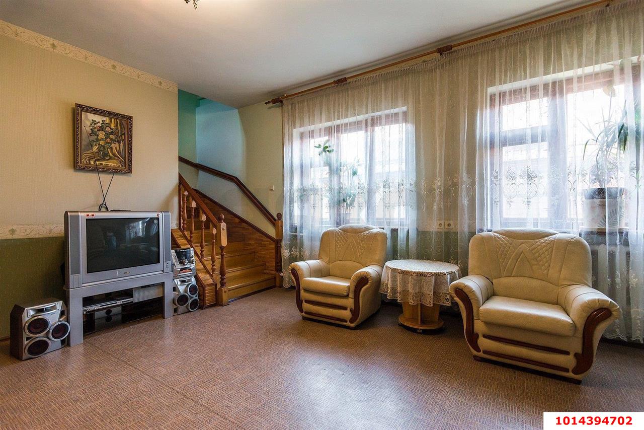 Фото №3: Дом 156 м² + 3 сот. - Краснодар, Центральный внутригородской округ, мкр. Дубинка, пр-д Полины Осипенко, 39