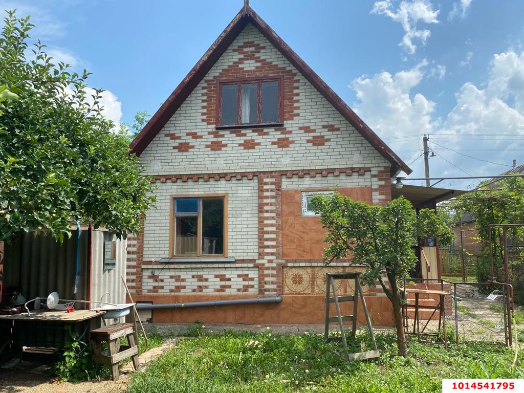 Фото №2: Дом 36 м² + 4 сот. - Елизаветинская, Кубань, ул. Ореховая, 23