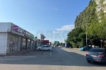 Фото №3: Торговое помещение 24 м² - Краснодар, мкр. Камвольно-суконный Комбинат, ул. Симферопольская, 40/1