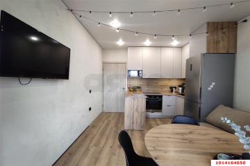 Фото №1: 2-комнатная квартира 61 м² - Краснодар, мкр. Московский, ул. им. Байбакова Н.К., 14