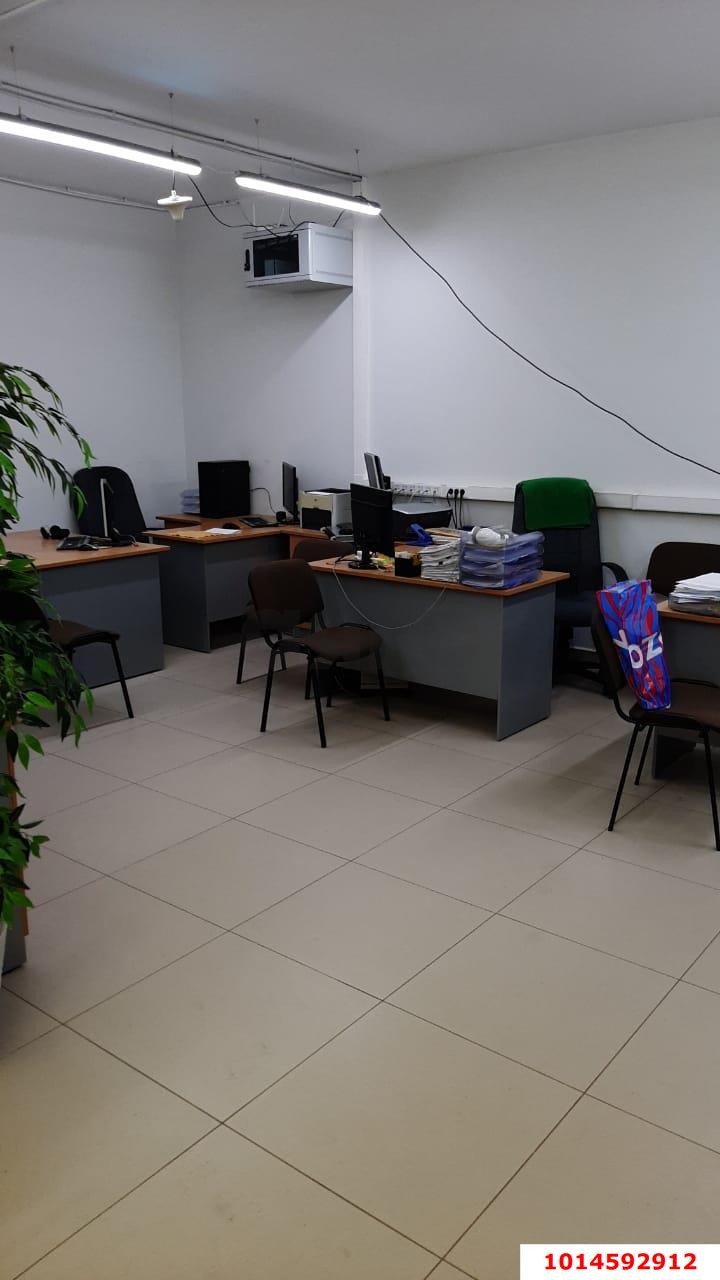 Фото №1: Офисное помещение 50 м² - Краснодар, жилой комплекс Три Богатыря, ул. Садовая, 161/2к2