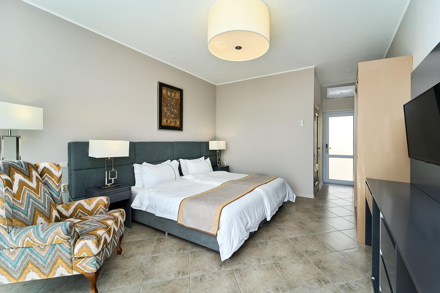 Фото №14: Коммерция 453 м² - дома отдыха Кубань, мкр. Дубрава, 58