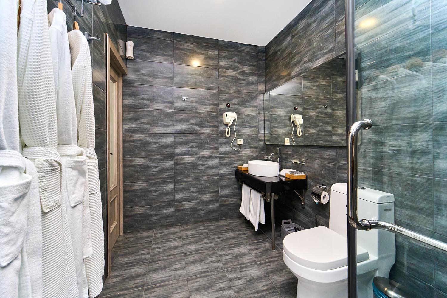 Фото №13: Коммерция 453 м² - дома отдыха Кубань, мкр. Дубрава, 58